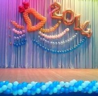 Оформление зала шарами на выпускной №11 (7450 рублей)