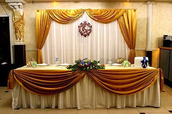 Свадебное оформление, оформление свадьбы №15 (12000 рублей) Задний фон, юбка, оформление юбки, герб